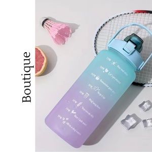 64oz Motivational Water Bottle- Gradient Green